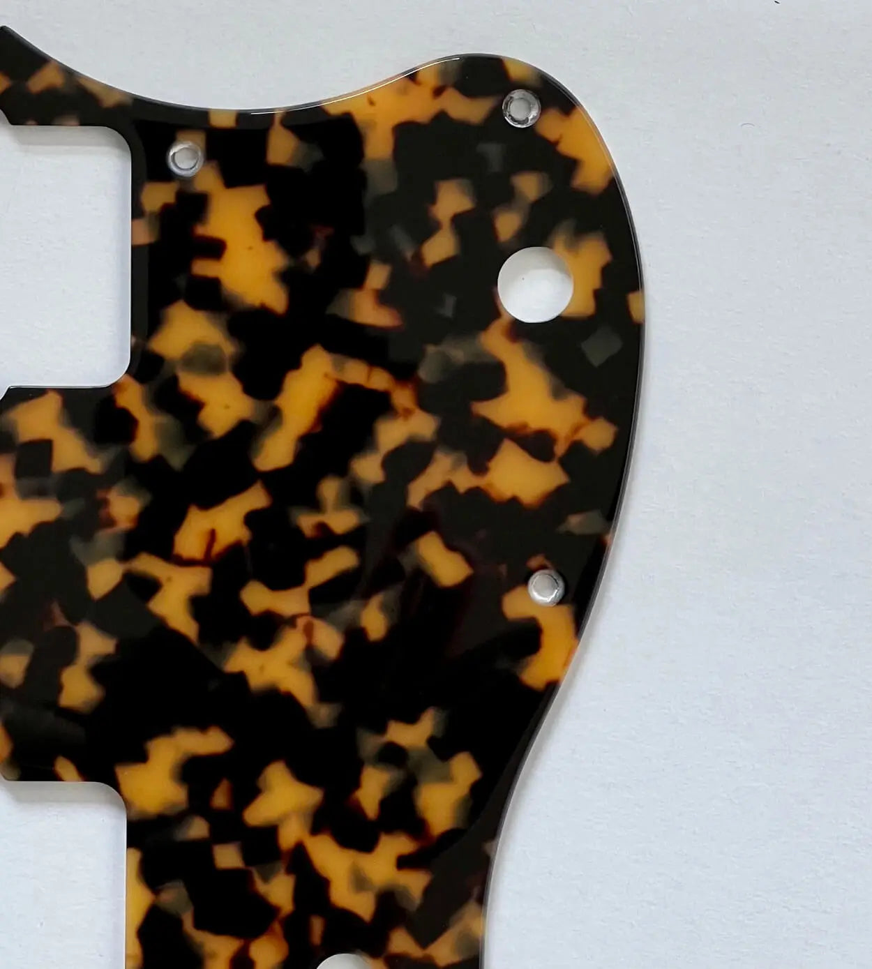 Tortoise pickguard Black & Amber