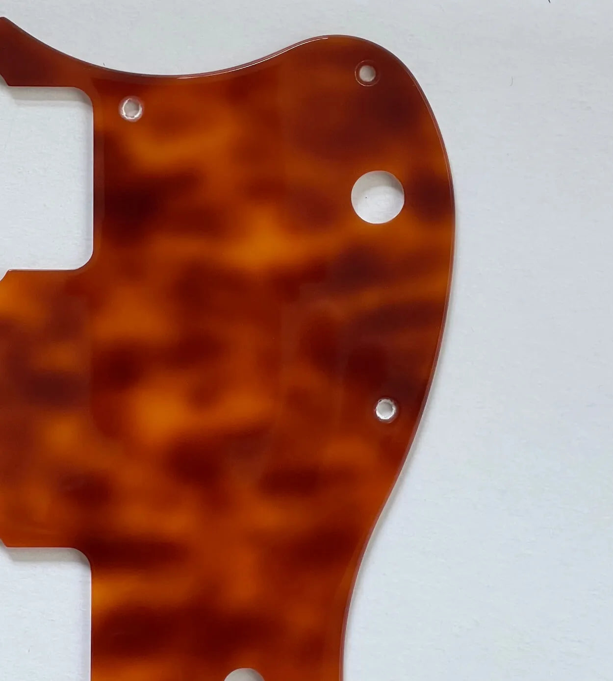 Tortoise pickguard Caramel